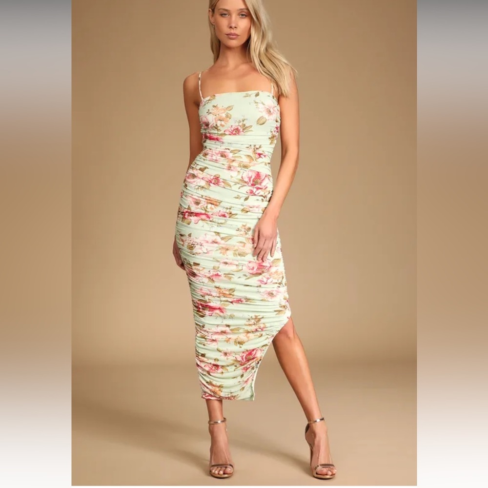 Lulus sage green floral dress